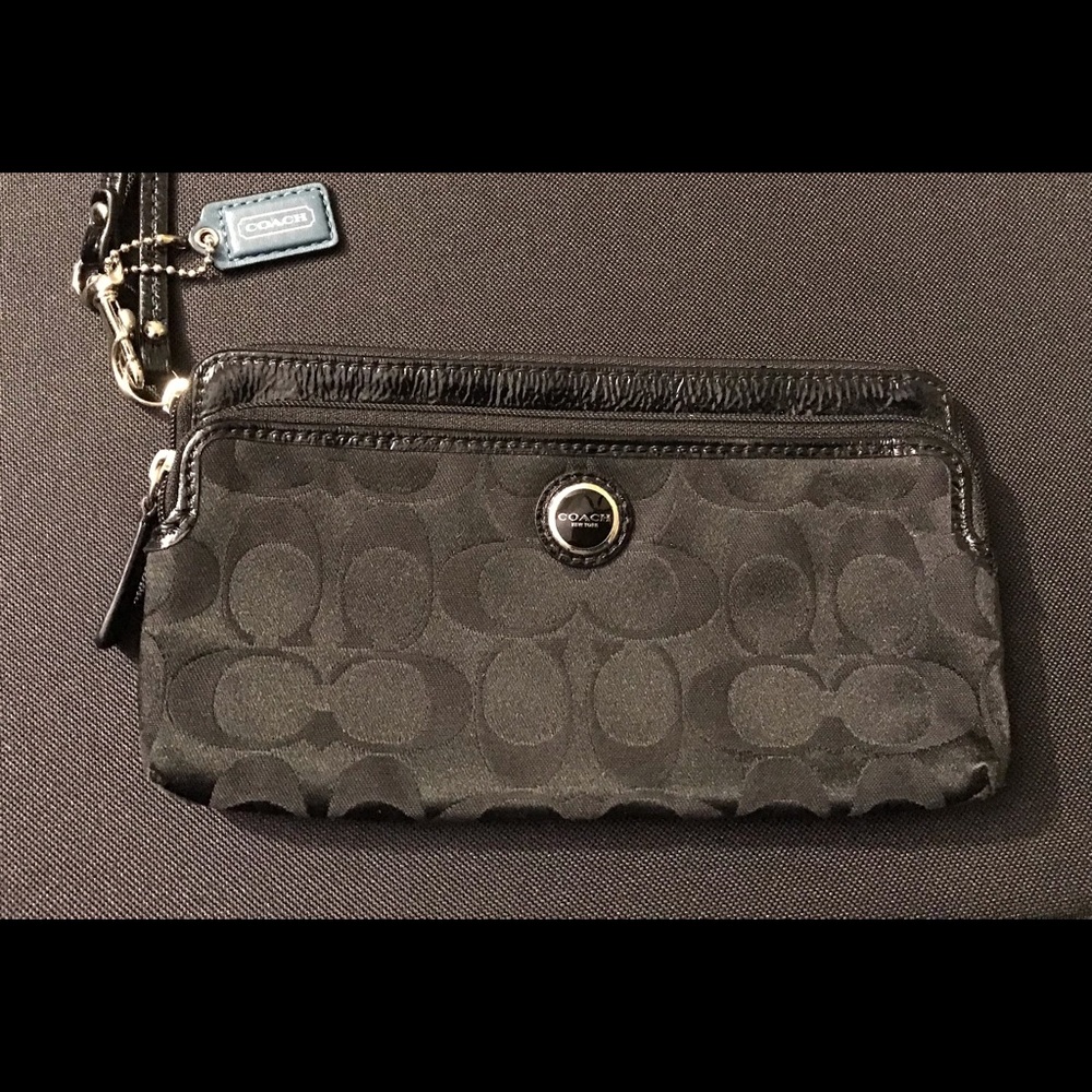 Coach Signature Fabric Double Zip Wristlet